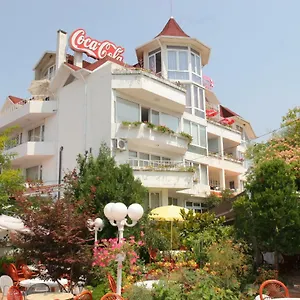 Otel Kamelia, Varna